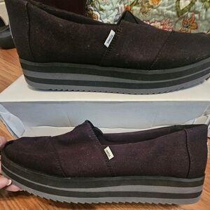 Toms Black Platform Slip-On Sneakers with Signature Sole